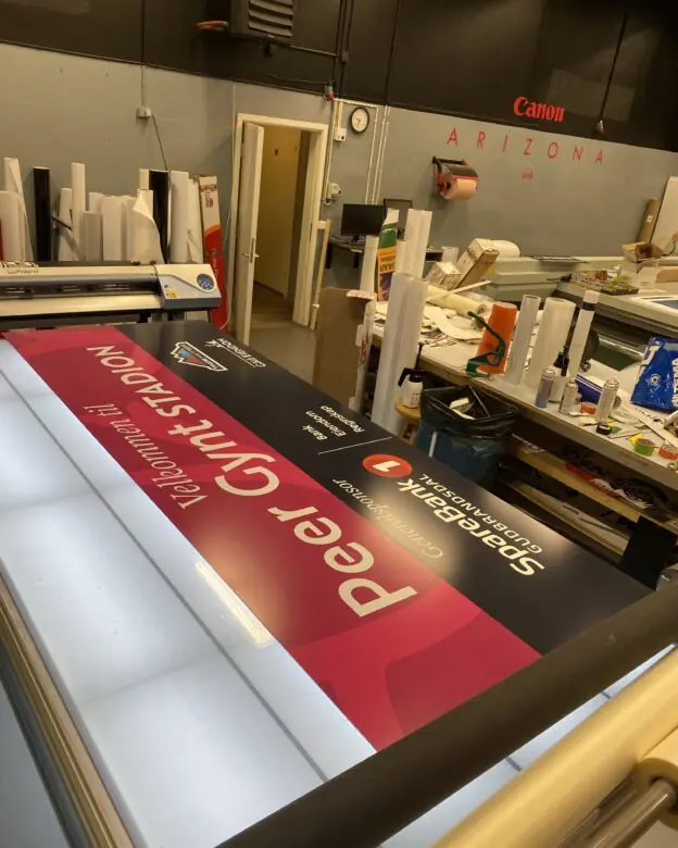 banner i produksjon