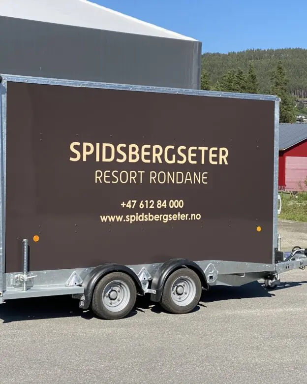 logo på tilhenger