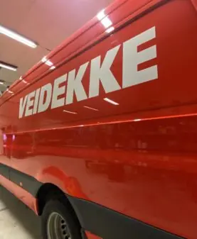 logo på kassebil