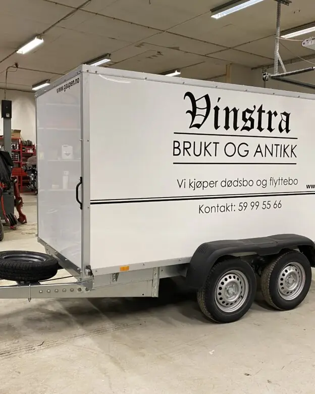 skjært folie på henger