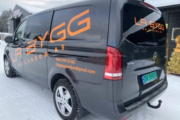 logo på varebil