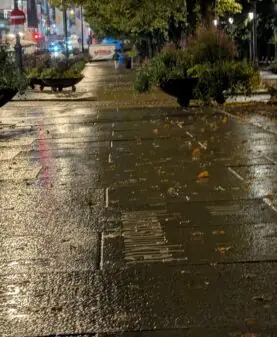 Ibsensitater i gaten Karl Johan i Oslo