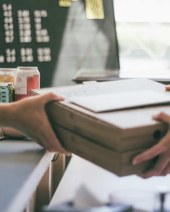 lokalbutikk som selger varer over disk trenger gratis seo analyse