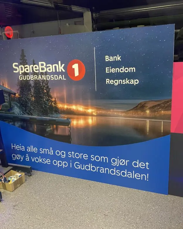 innendørs skiltplakat for sparebank1