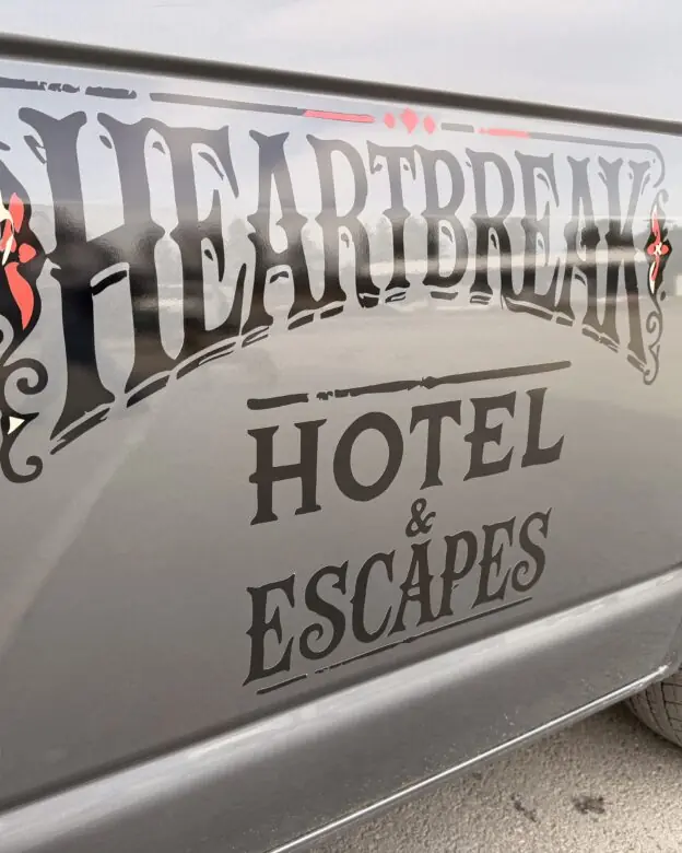 Logo på bildør