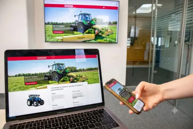 Flere skjermer med forskjellig format som viser den nye nettsiden til Fron Traktor Service